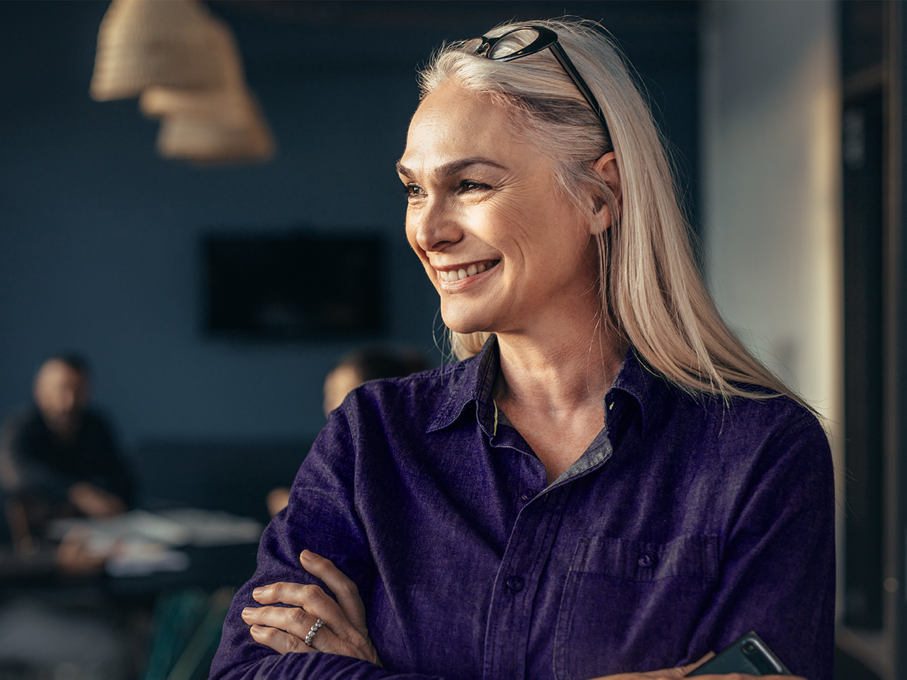 DAGELIJKSE ONDERHOUD TIPS - Controleer op oorsmeer wanneer u uw gehoorapparaten uitdoet - Gebruik desinfecterende doekjes om de slangetjes en oordopjes schoon te maken - Veeg en borstel de elektronische componenten voorzichtig af met een droge doek - Droog uw gehoorapparaten elke dag met een droogapparaat Gehoorapparaten