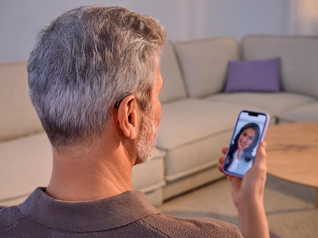 bellen via gehoorapparaten 