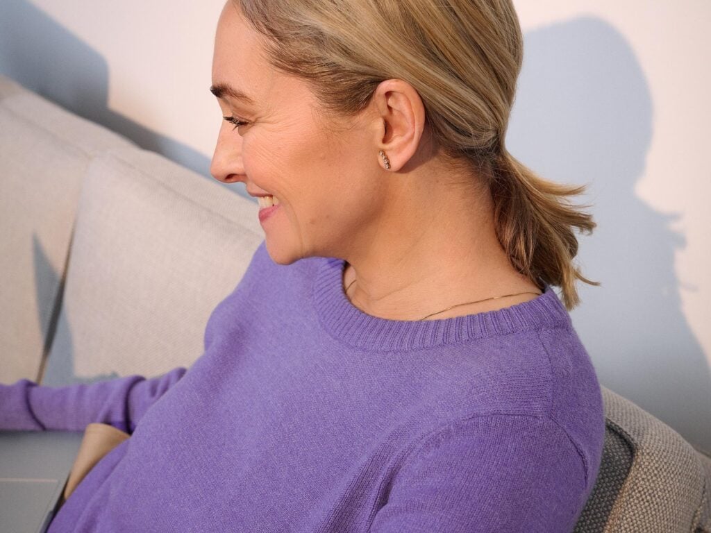 gehoorapparaten van de zijkant