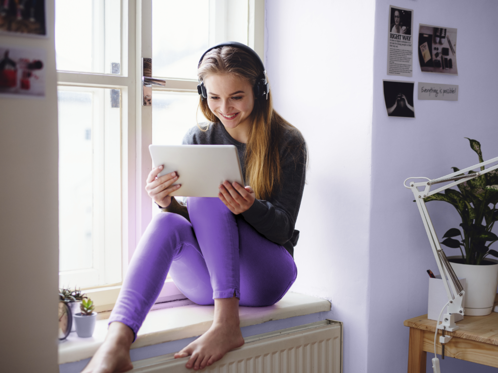 Hoe lang gaan de batterijen van gehoorapparaten mee?